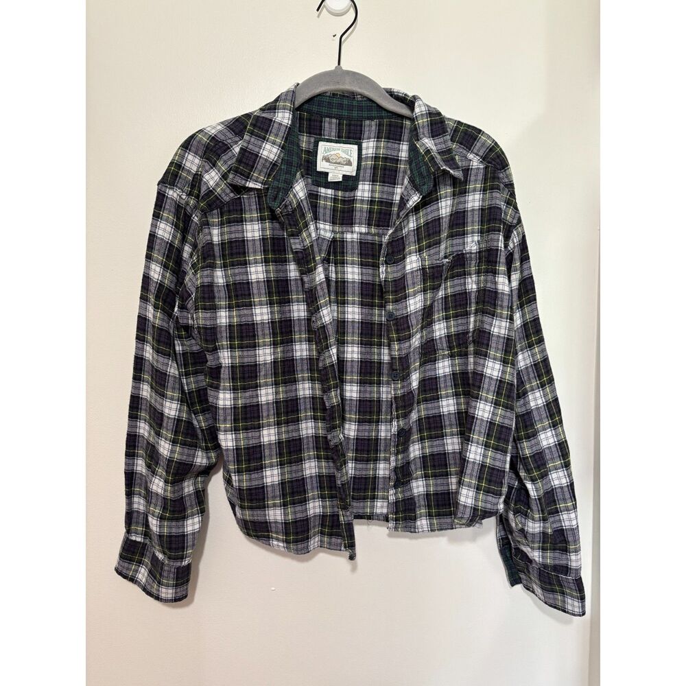 American Eagle Cropped Flannel Shirt Medium Plaid Button Up Grunge Cabincore